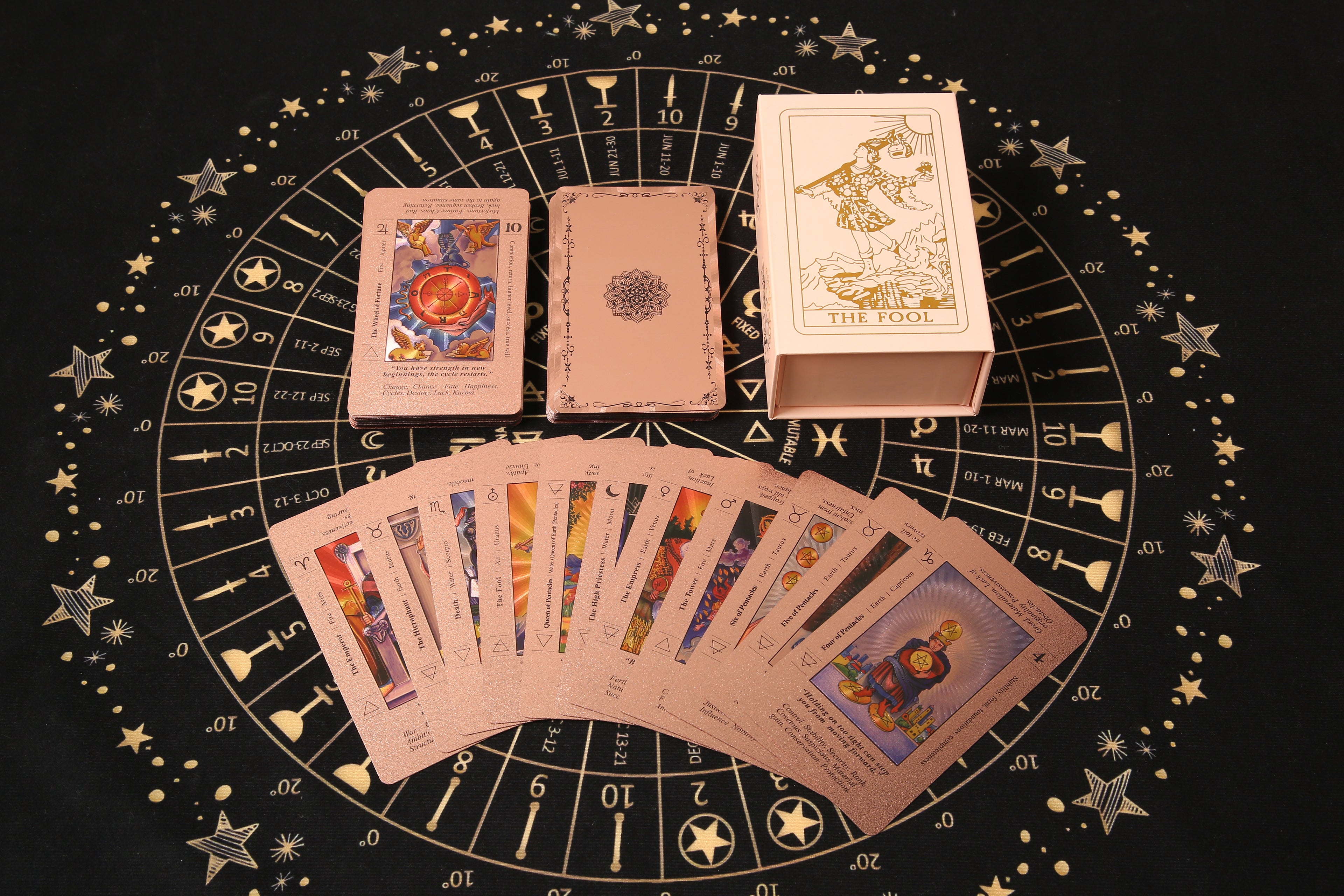 SDIK & SSIK® Sovereign Rose Gold Tarot: Keyword Edition with Guidebook & Luxury Gift Box