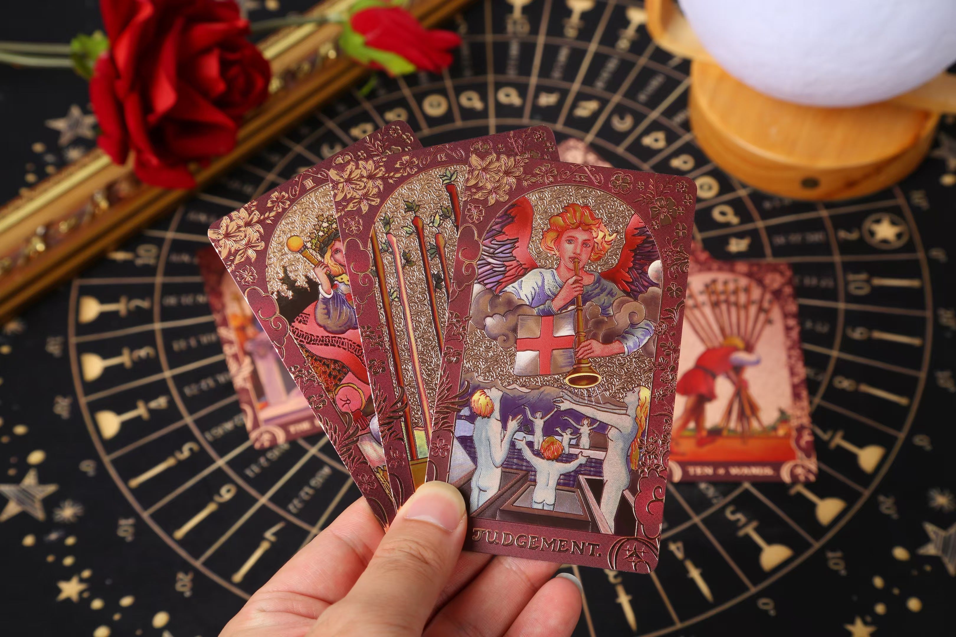 SDIK & SSIK® Sovereign Crimson Red Tarot: Classic Edition with Guidebook & Luxury Gift Box